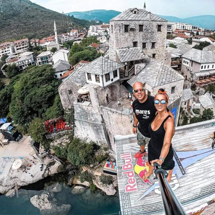 Family Apartment Near Old Town Mostar Bagian luar foto