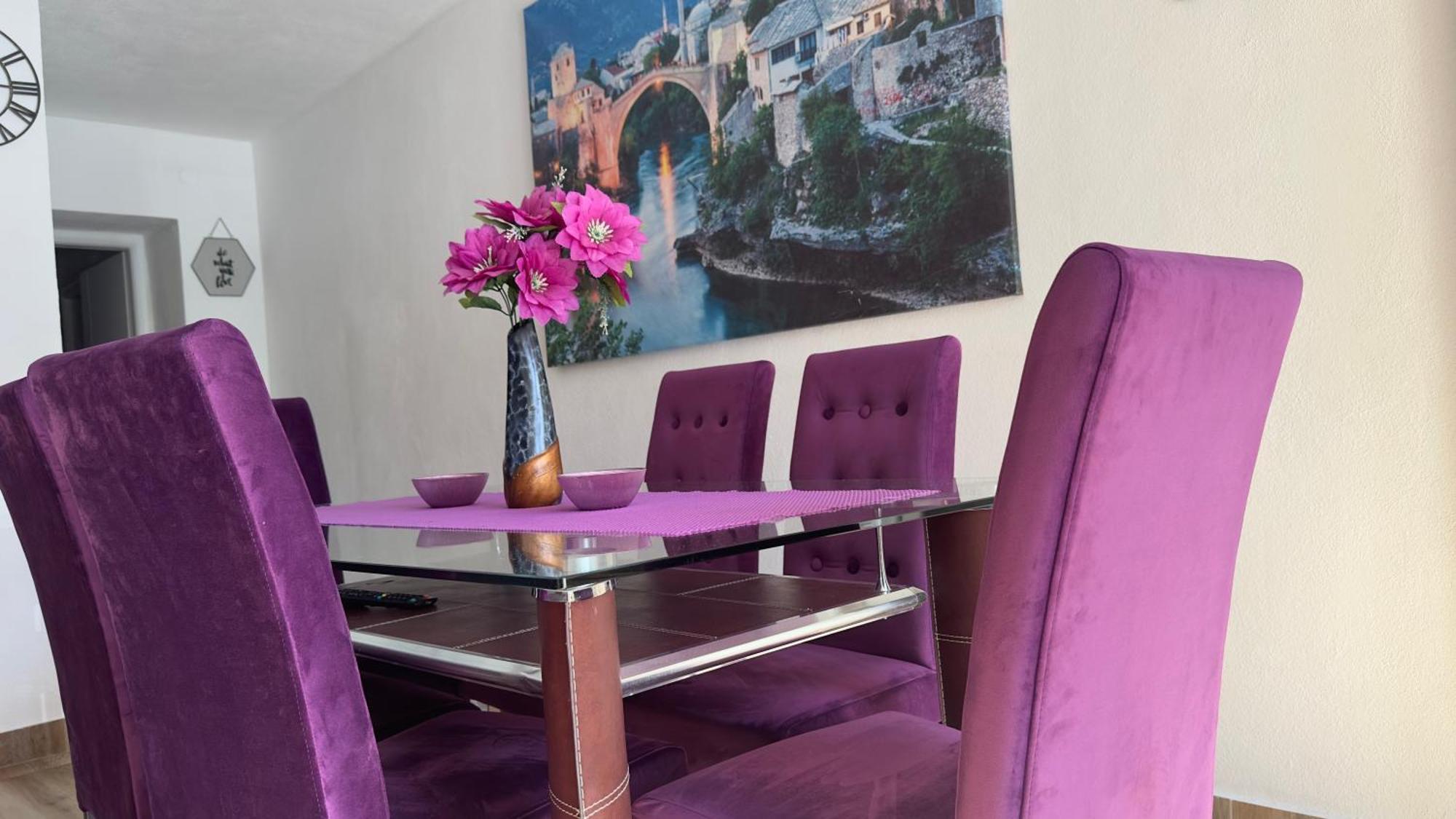 Family Apartment Near Old Town Mostar Bagian luar foto