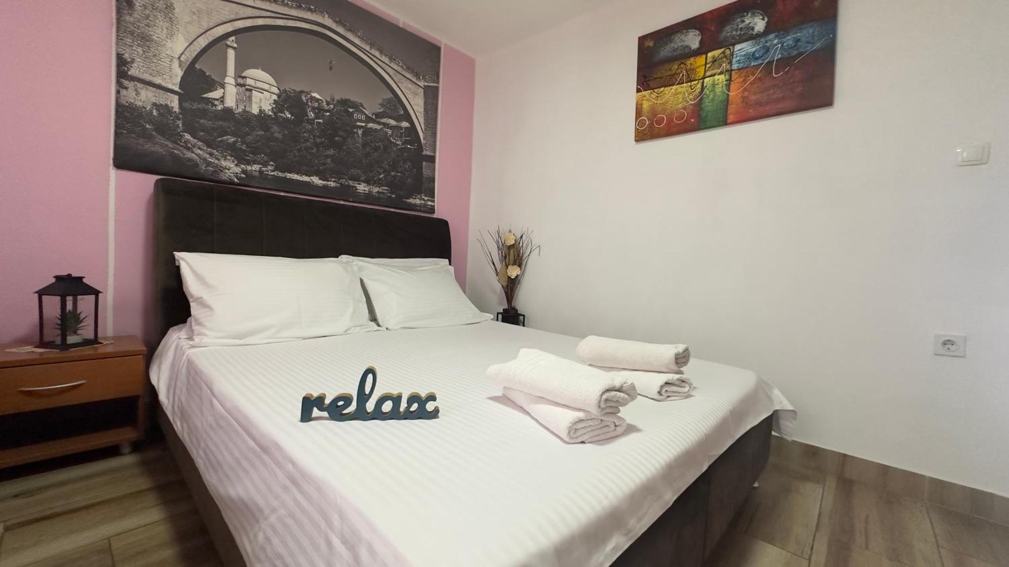 Family Apartment Near Old Town Mostar Bagian luar foto